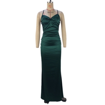 Kleit V-kaelusega, varrukateta, liibuv siluett puusade ümber, pikk, polüesterkangas (95%+).