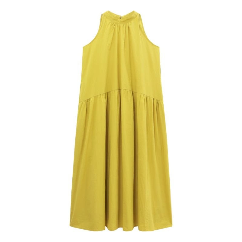 Pikk A-siluetiga kleit halterneck-kaelusega ja õlgade avamisega, polüesterkangast