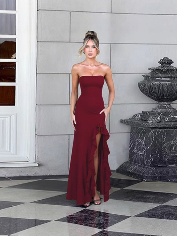 Õhtukleit ilma õlgadeta, toru-top stiil, ebakorraparane pikk seelik külje lõikega, Milk Silk Spandex segu