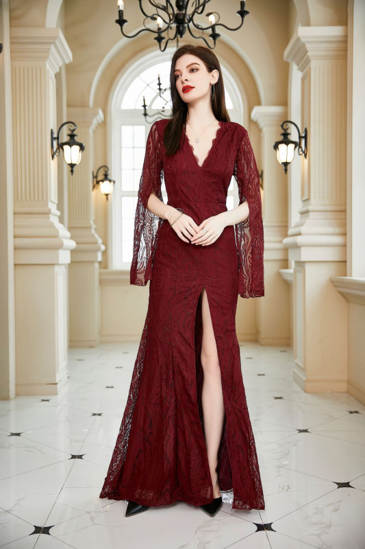 Nėriniuota suknelė su giliu V iškirpte, ilgomis rankovėmis, siauras kirpimas, vestuvėms