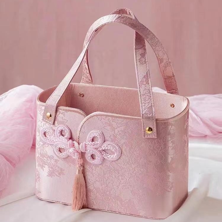 Kinų stiliaus sužadėtuvių dovanos dėžutė su gėlių krepšelio motyvu, apvali forma, popieriaus medžiaga, vestuvėms