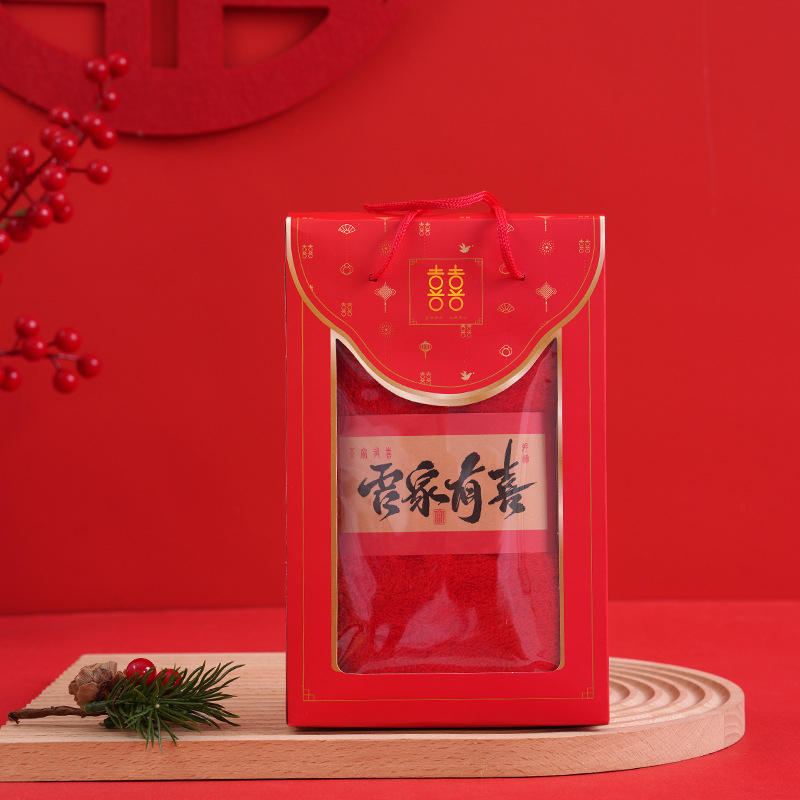 Сватбена кърпа в подаръчна кутия, корал велур, персонализирана с лого, отпечатано лого, тегло 70 g