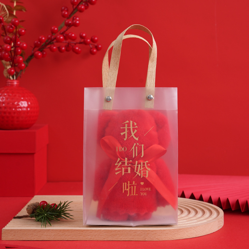 Сватбена кърпа в подаръчна кутия, корал велур, персонализирана с лого, отпечатано лого, тегло 70 g