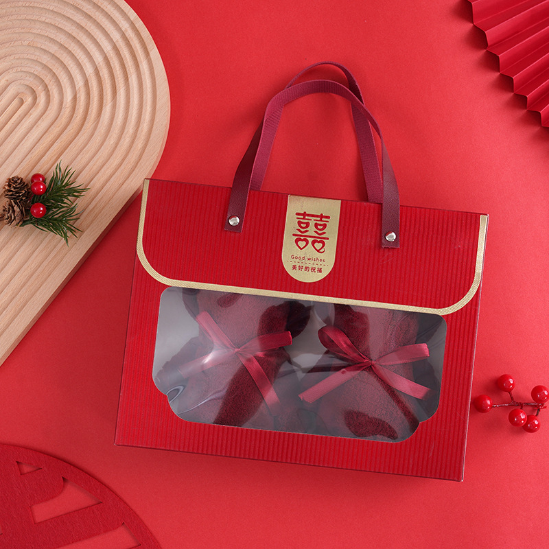 Сватбена кърпа в подаръчна кутия, корал велур, персонализирана с лого, отпечатано лого, тегло 70 g