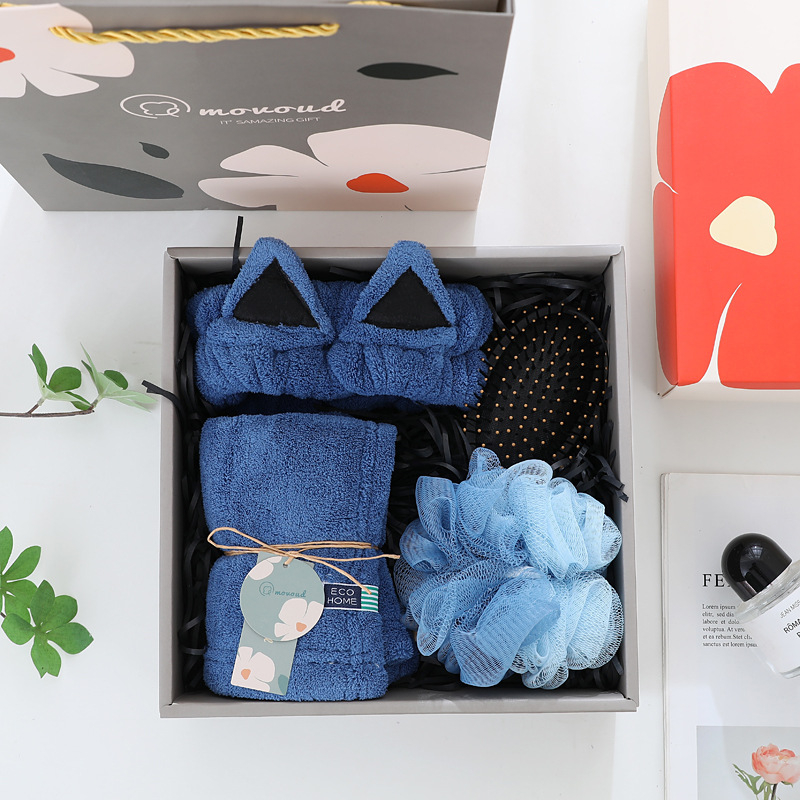 Kačių ausų plaukų juosta ir rankšluostis dovanų rinkinys dovanų dėžutėje — medžiaga: koralinis flizas; svoris: 280 g; prekinis ženklas: Mufanduo; pritaikoma: Taip; įpakavimas: dovanų dėžutė