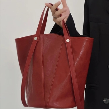 Kibirinė rankinė su vandens kibiro dizainu, PU medžiaga, poliesterio pamušalas, dvigubi pečių dirželiai — Kailudeng mw-678, 2025 m. vasara