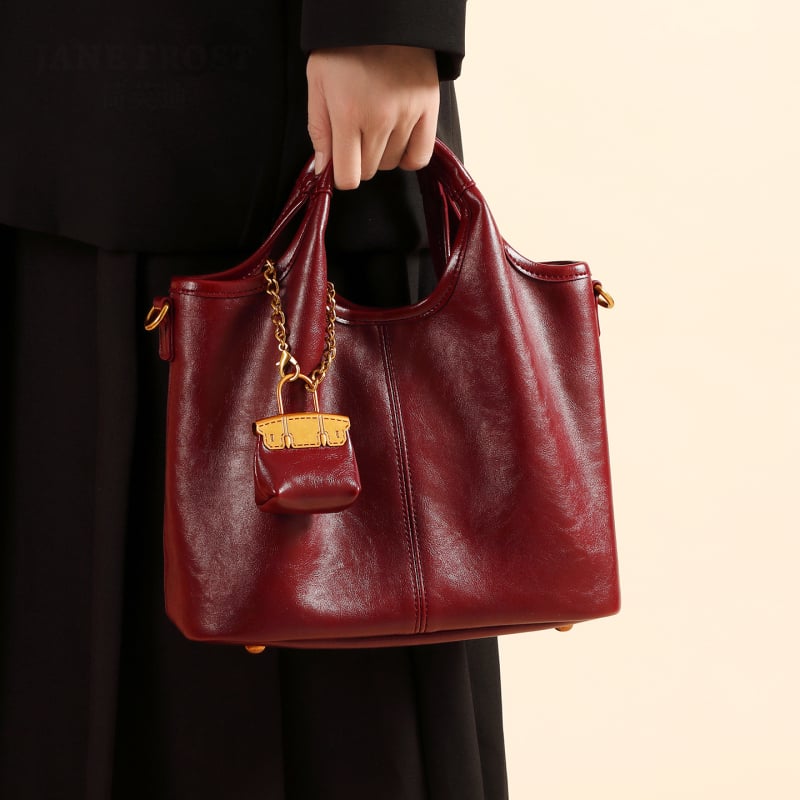 Miesto minimalistinis PU odos krepšys, užtrauktukas, poliesterio vidus, vienos peties dirželis, ruduo 2025