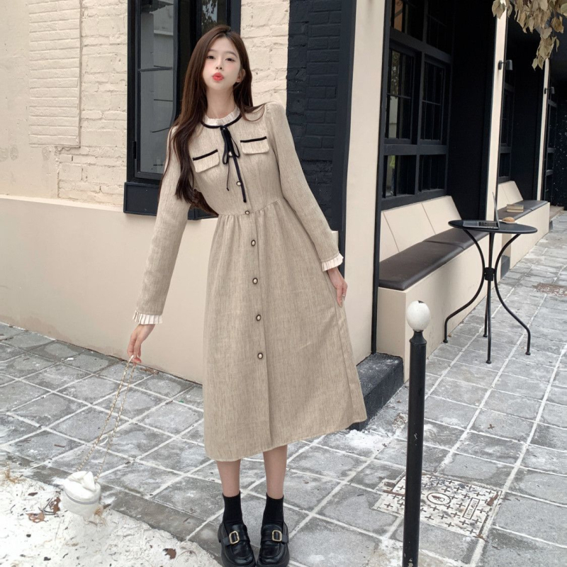 Plus-size ženska haljina za jesen s uskim strukom u Hepburn stilu, dugih rukava, elegantna.