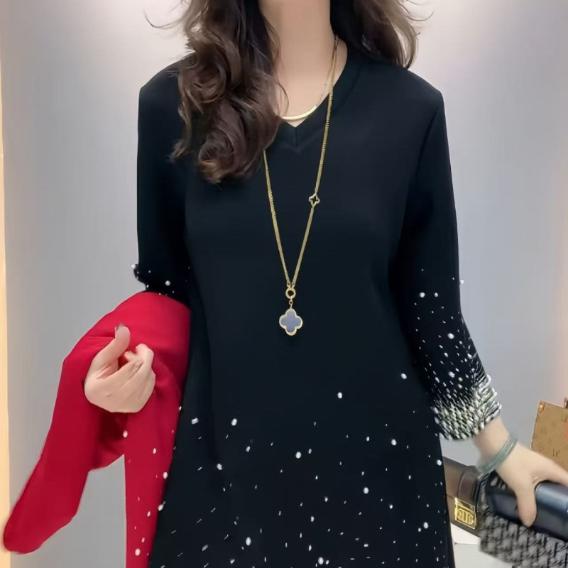 Rochie midi A-line din bumbac, decolteu în V, mâneci lungi, decor cu cristale