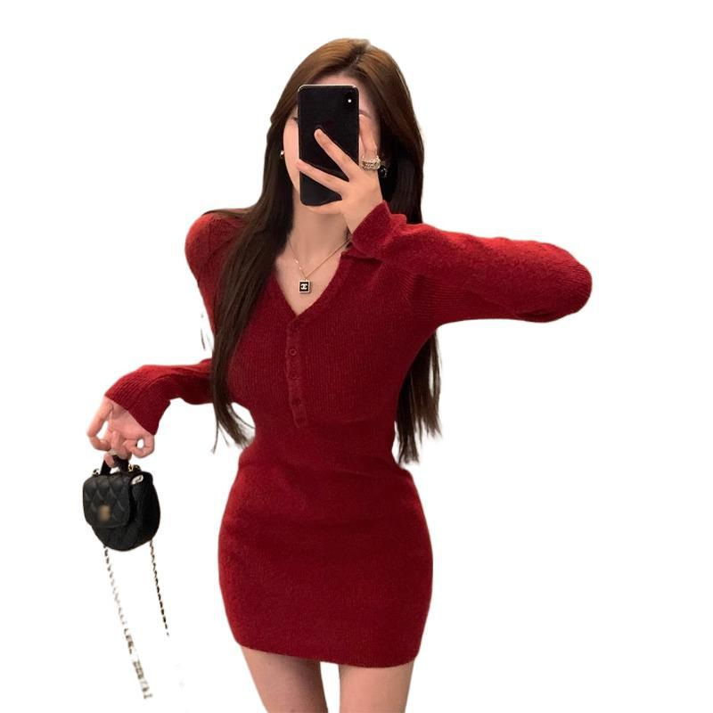 Rochie tricotată pentru femei, cu mâneci lungi și decolteu în V, croială slim bodycon pe șolduri, iarna 2025