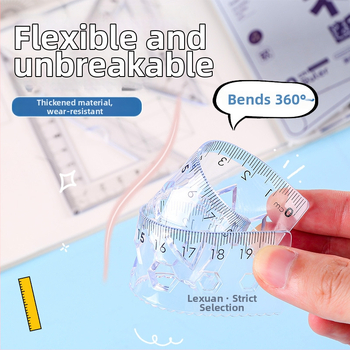 Plastikinis keturių liniuotų komplektas piešimui, įskaitant trikampio liniuotę ir kampometrą