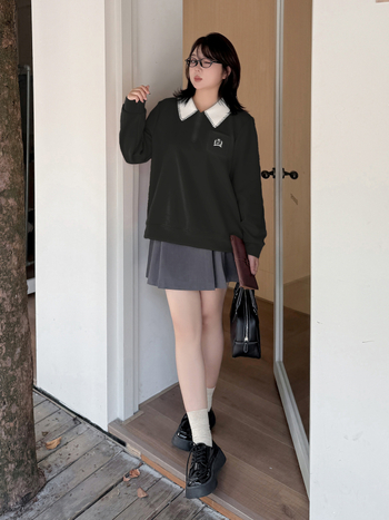 Moteriška korėjietiško stiliaus polo apykaklė su gobtuvu megztinis, ruduo 2025, medvilnės-poliesterio mišinys (50–70% medvilnė, 30–50% poliesteris), koliažo dizainas, ilgos rankovės