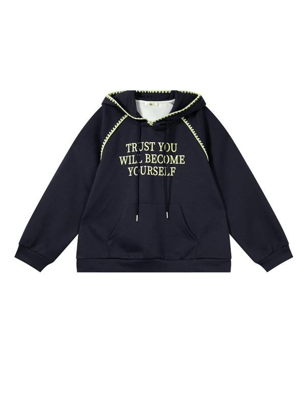 Love moteriškas megztinis su gobtuvu ir raidžių spauda, gobtuvas su raišteliais, megztas audinys, medvilnės-poliesterio mišinys, laisvas kirpimas