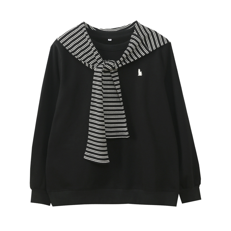 Didelio dydžio moterų gobtuvuotas fliso džemperis – 240 g polar fleece, medvilnės-poliesterio mišinys (50–70% medvilna, 30–50% poliesteris), storesnis, vidutinio ilgio, ilgomis rankovėmis, kasdienis korejiečių-japonų stilius, žiema 2025