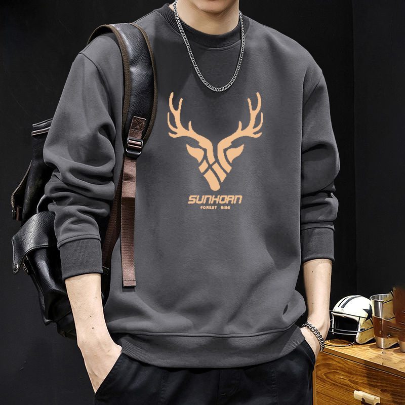 Vyriskas megztinis su apvaliu kaklu, fliso pamušalas, geometrinis raštas, laisvas kirpimas, ilgos rankovės