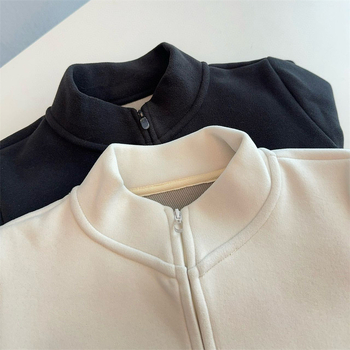 Hoodie/fleece s prugastim uzorkom, pamuk i elastan, hrub materijal, slobodan kroj, dugi rukavi