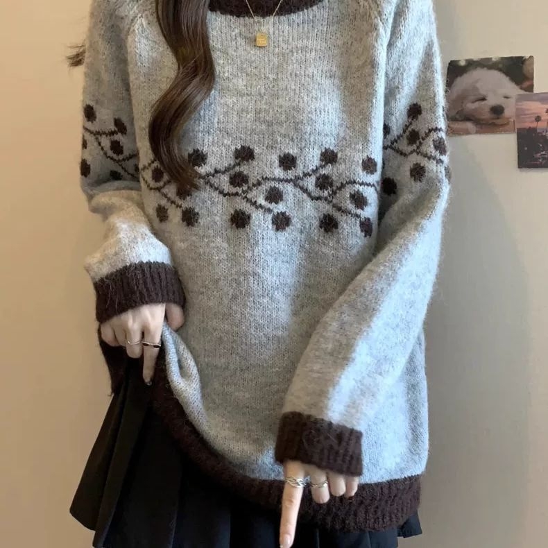 Pulover din ice silk, guler rotund, mâneci tip prințesă, grosime normală, primăvara 2025