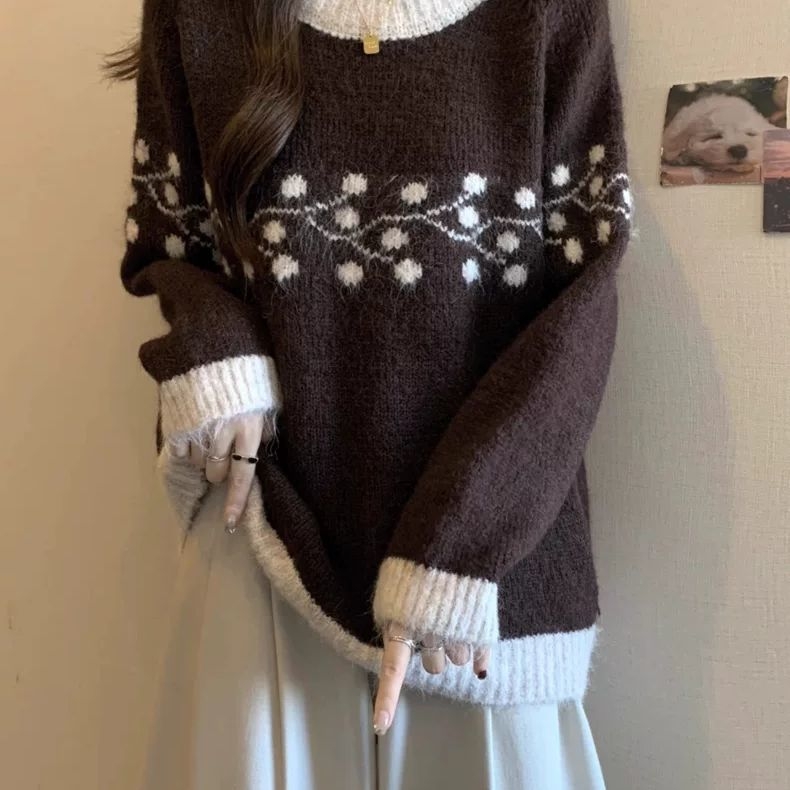 Pulover din ice silk, guler rotund, mâneci tip prințesă, grosime normală, primăvara 2025