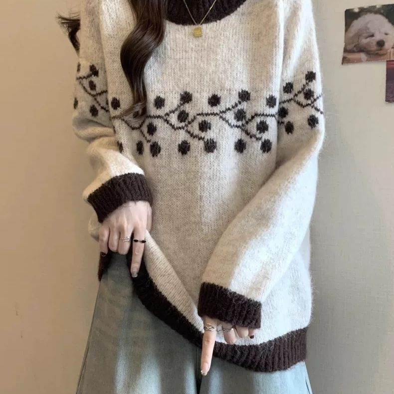 Pulover din ice silk, guler rotund, mâneci tip prințesă, grosime normală, primăvara 2025