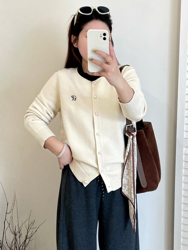 Плюс размер дамски кардиган с кух кръгло деколте и Andy velvet плат, полиестер 70–80% и вискоза 20–30%, Зима 2025