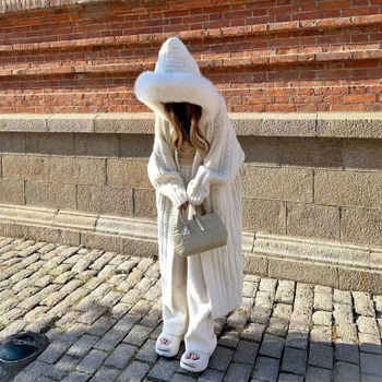 Cardigan lung cu glugă, tricot cable, guler din blană, croială lejeră, pentru toamnă-iarnă