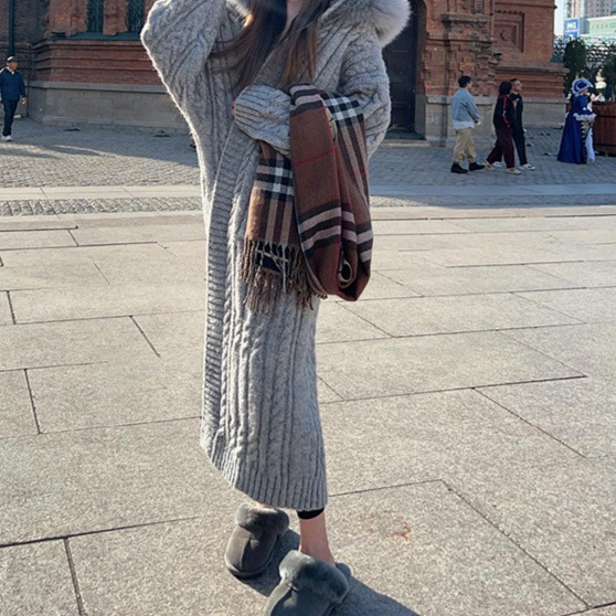 Cardigan lung cu glugă, tricot cable, guler din blană, croială lejeră, pentru toamnă-iarnă