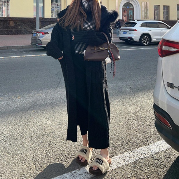 Cardigan lung cu glugă, tricot cable, guler din blană, croială lejeră, pentru toamnă-iarnă