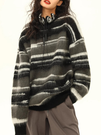 Prugasti pulover, labav kroj, okrugli izrez, poliester vlakno 95%+