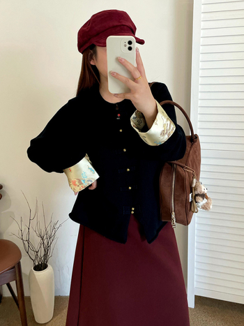 Кардиган с райета, плетен, вискозна и полиестерова смес, дълъг ръкав, кръгло деколте, свободен силует, есен 2025