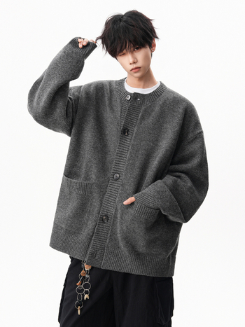 Cardigan tricot masculin, croială lejeră, guler rotund, mâneci lungi, material Arctic fleece