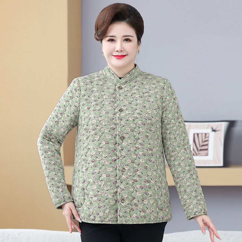 Žieminis medvilninis švarkas vyresnėms moterims, stovimas apykaklė, storesnis šilko-pamuko užpildas, vienos eilės užsegimas, elegantiškas kirpimas, ilgis 50–65 cm, tinkamas tiek vidaus, tiek lauko dėvėjimui