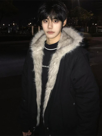 Muška kapuljačasta jakna s poliester punjenjem i podstavom, zatvarač, zimska toplina, bočni džepovi