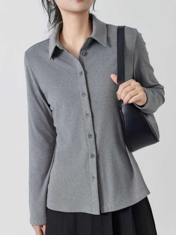 Дамска риза‑кардиган от бархат с Polo яка, дълги ръкави, 90–95% полиестер, спандекс смес