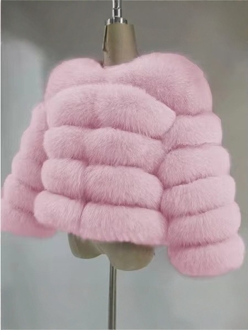 Női műszőrmés róka kabát, rövid szabás, kerek nyakú, hosszú ujjú, normál hosszúságú 50–65 cm