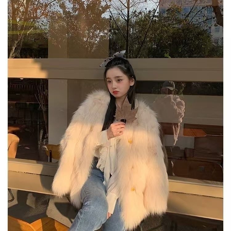 UNMUN moters vilnonis paltas, polo apykaklė, vidutinio storio, užsegimas diskine sagtimi