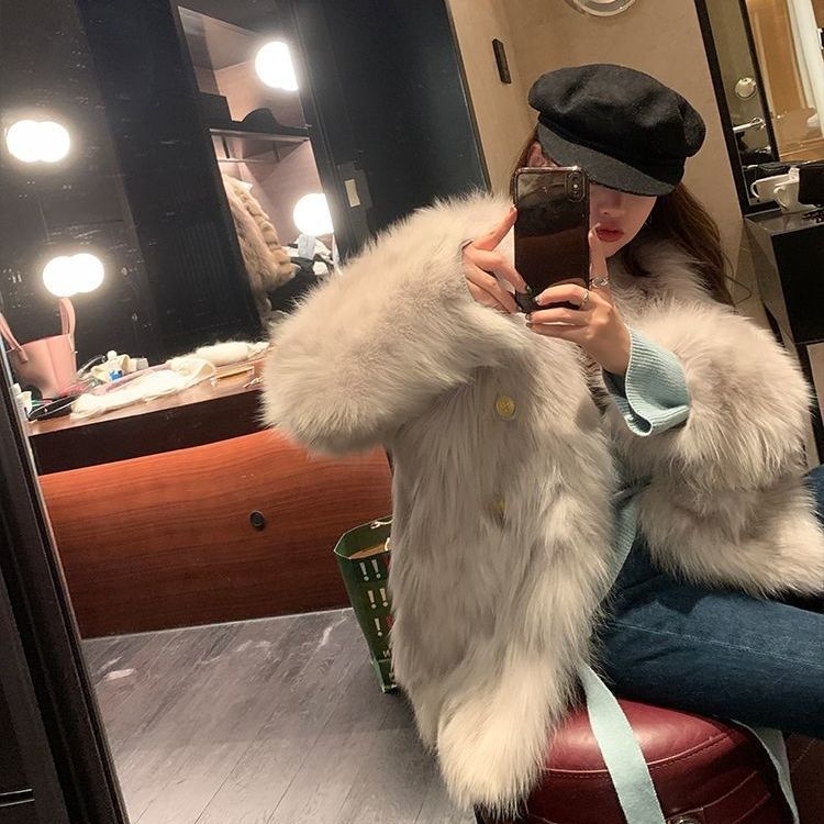 UNMUN moters vilnonis paltas, polo apykaklė, vidutinio storio, užsegimas diskine sagtimi