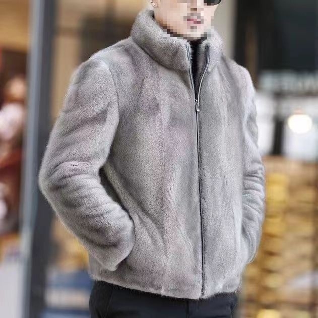 Jakna od umjetne krznene kože, kratka duljina (≤40 cm), kapuljača, palatski stil, jesen 2023