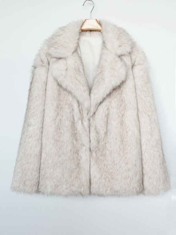 Mākslīgās kažokādas jaka ar reversu, garas piedurknes, 50-65 cm garums, elegants pilsētas stils