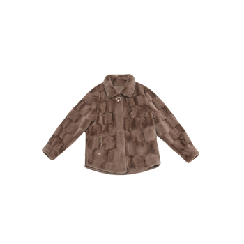 Moteriškas dirbtinio kailio paltas – languotas raštas, kvadratinė apykaklė, ilgos rankovės, ilgis 50–65 cm