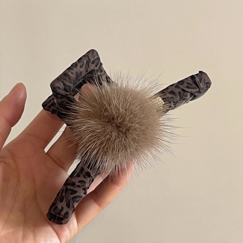 Plaukų segtuvas su norkos kailio kamuoliuku, leopardų raštas, rankų darbo audinys, Korėjiečių stiliaus