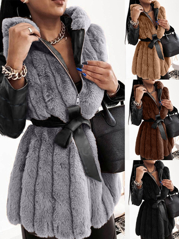 Sieviešu jaka ar kapuci no mākslīgās kažokādes, paneļu raksts viduklim, rudens–ziemas sezona, garas piedurknes