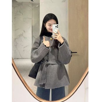 Palton scurt din lână, stil casual japonezo-coreean cu șnur, guler rotund, mâneci lungi, lansare toamnă 2025