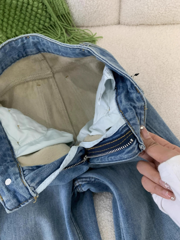 Traperice od denima s visokim strukom, širokim krojem, debela tkanina za zimu 2025