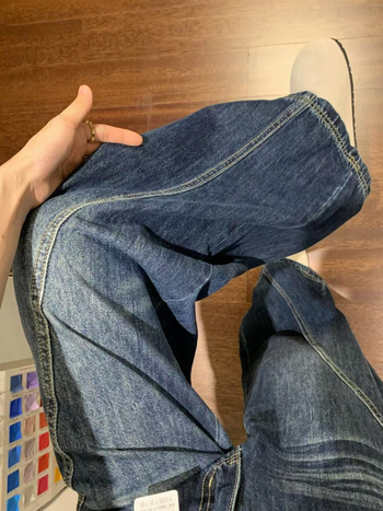 Ženske široke hlače traperice s visokim strukom, denim s 80-90% pamuka i regeneriranih vlakana celuloze, naborita tekstura