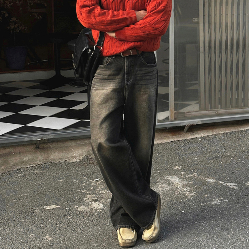 Τζιν, Κορεάτικη έκδοση, βασικό στυλ, Ντένιμ (65% βαμβάκι, 22,6% πολυεστέρας, 12,4% βισκόζη), μεσαία μέση, ίσιο παντελόνι, πλενόμενο