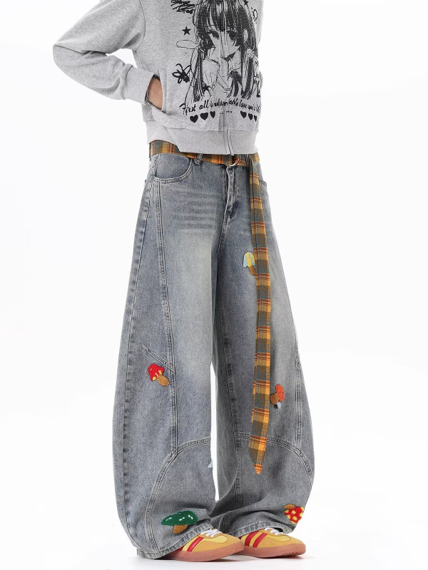 Muške traperice u američkom retro stilu, opuštena silueta, ravne nogavice, srednji struk, distresirano pranje, 100% pamuk