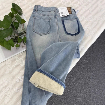 Traperice s visokim strukom, podstavljene flisom, debeli denim, mikroelastične, ravnog kroja