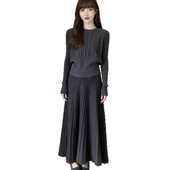 Francia stílusú elegáns kötött felső és pliszé szoknya szett nőknek, két részes őszi viselet, kerek nyakú, hosszú ujjú, magas derék, középmagas hossz