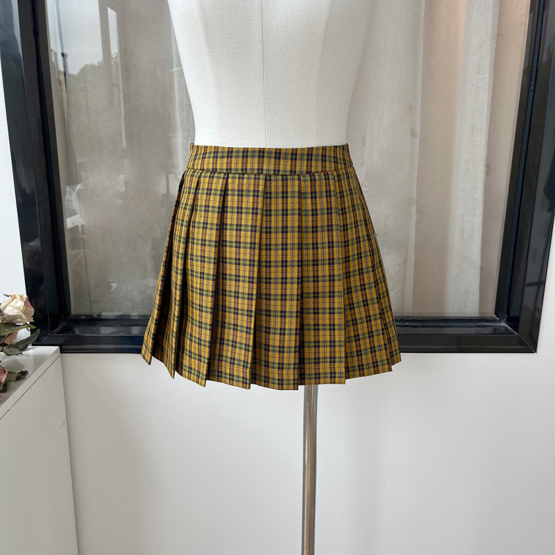 JK-stílusú iskolai egyenruha készlet: kardigán, felső és szoknya; egyszínű minta, akril rost, kapok 30–50% arányban; megjelenés 2025 ősz