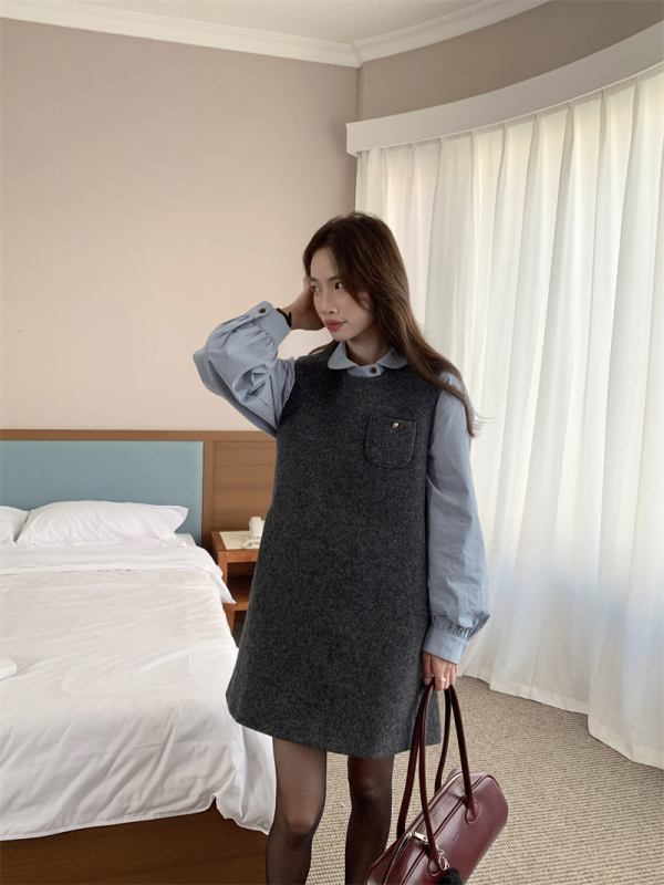 Γυναικείο σετ από μαλλί: φόρεμα-γιλέκα και πουκάμισο με μακριά μανίκια — μονόχρωμο σχέδιο, πάνω μέρος: πουκάμισο, μήκος midi, μαλλί ύφασμα, κοστούμι με φούστα